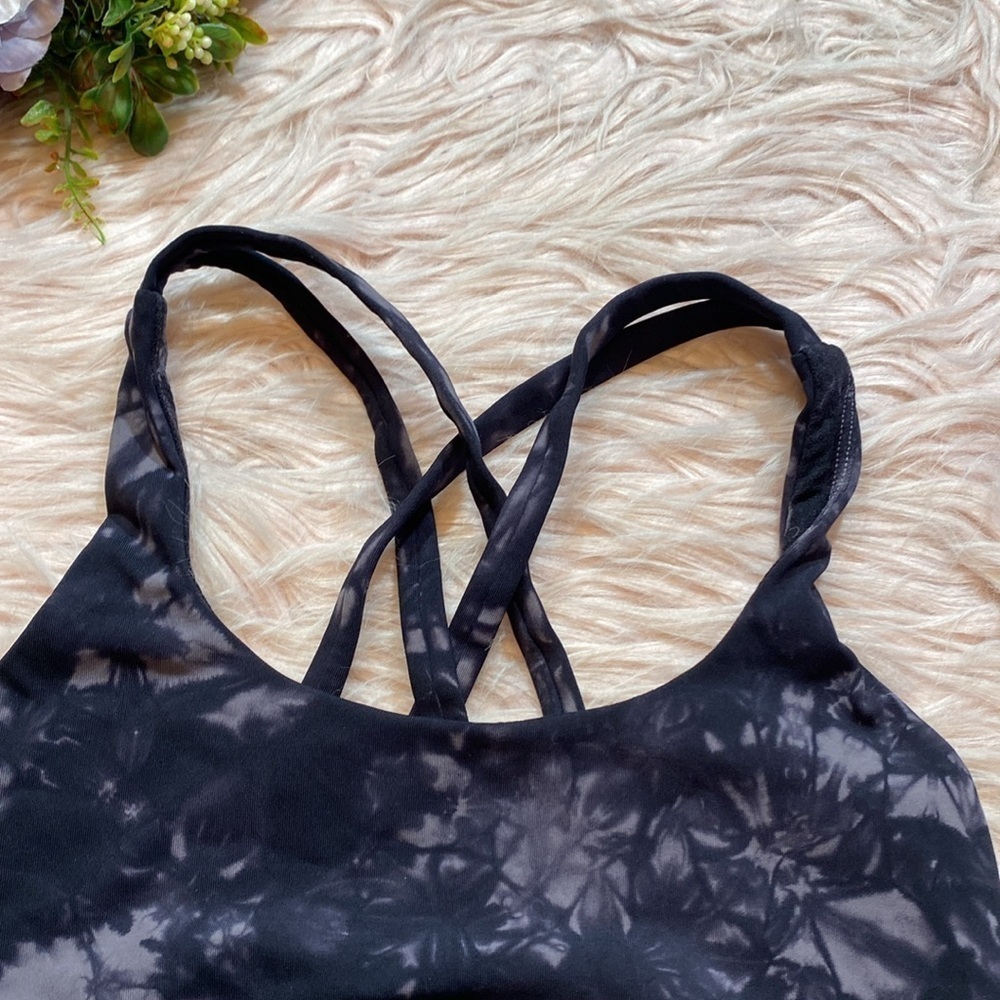 Lululemon Luxtreme Energy Bra Shibori Magnum Black sz 2 - Picture 4 of 8